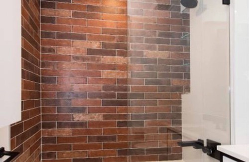 Hunters Point Apartment | Luxury 1B apartment in LIC. 15 minute to central park and midtown Manhattan!