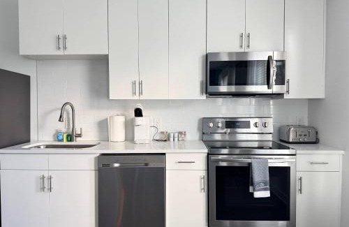 Old Fourth Ward House | Luxury 1B1B with Balcony Downtown 542Blvd