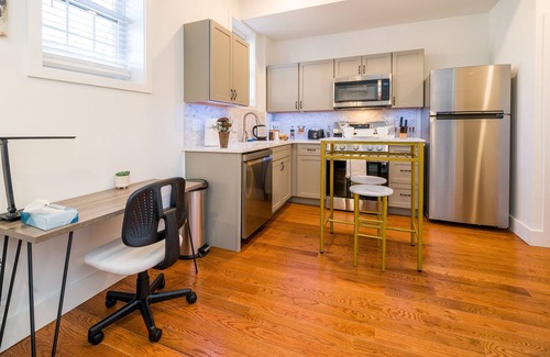 Corn Hill Apartment | Luxury 1Bd in Cornhill+Waterfall+Downtown+Trail+Wi-fi