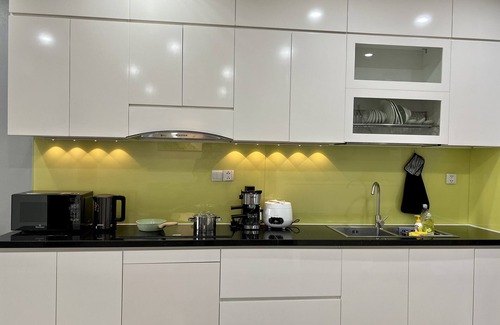 District 10 Apartment | Luxury 1BR in HaDo Centrosa Garden! Only 5 minutes to go Ben Thanh market