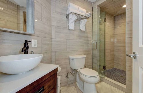 Dupont Circle Bed & Breakfast | Luxury 1BR Suite 1 Dupont/Kalorama