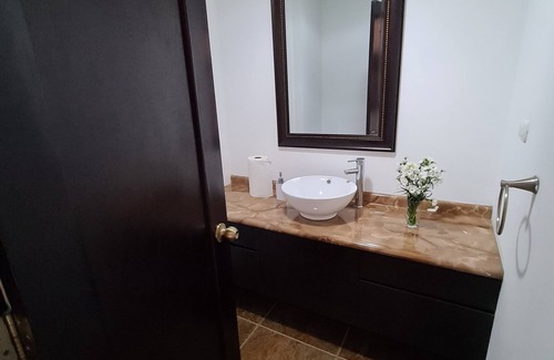 Zona 10 Apartment | Luxury 2-bedroom apartment. Great Location in tourist zone 10.