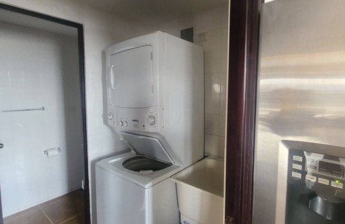 Zona 10 Apartment | Luxury 2-bedroom apartment. Great Location in tourist zone 10.