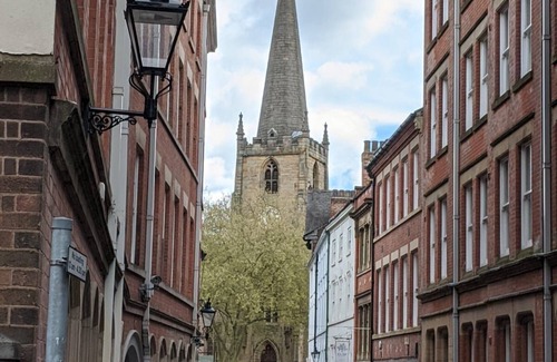 Nottingham City Centre Apartment | *Luxury - 2 Bed * City Centre Location - PARKING