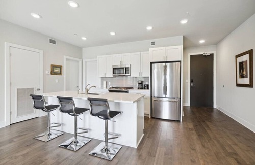 New Orleans Condo | Luxury 2 Bedroom Condo in Vibrant NOLA Bywater!