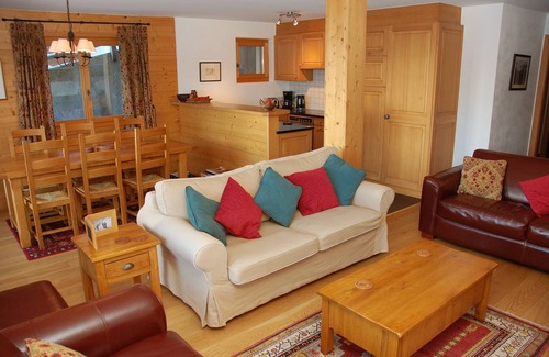 Verbier Apartment | Luxury 2 Bedroom Ski Apartment, Spacious, Superbly Equipped, Excellent Location