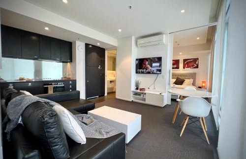 Walkerville Apartment | Luxury 2 Bedroom Suite near Adelaide with a car park