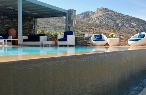 Istron Apartment | Luxury 2 person open plan apartment, private infinity pool, spectacular views