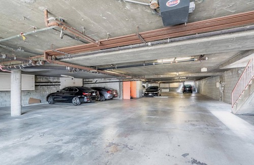 Verdugo Viejo House | Luxury 2-story Townhouse in North Glendale walking distance to EVERYTHING!