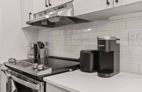 Northern Liberties Apartment | Luxury 2BD | 4 Beds | Northern Liberties