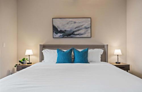 Reno/Tahoe Airport Apartment | Luxury 2BR 2BA Apartment with Pool Gym & Theater