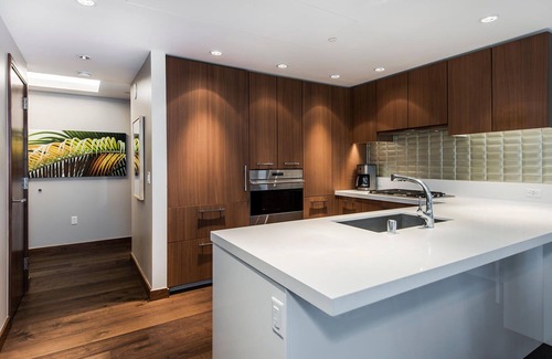 Ala Moana Condo | Luxury 2BR/2BA at One Ala Moana