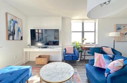 Hoboken Apartment | Luxury 2BR - Elevator-Gym-Laundry-10 Min to NYC