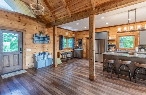 Bryson City House | Luxury 3 2 5 Cabin Lake Views Theatre Gameroom