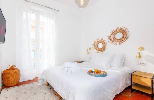Le Suquet Apartment | Luxury 3 Bd Aptment with Sea view