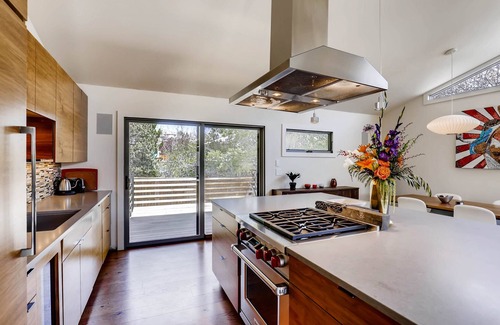 Pine Brook Hill House | Luxury 3 Bedroom 3 Bath