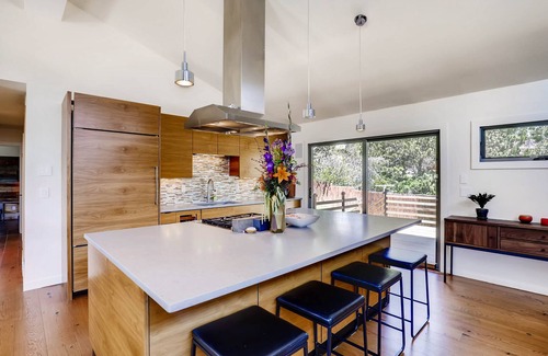 Pine Brook Hill House | Luxury 3 Bedroom 3 Bath