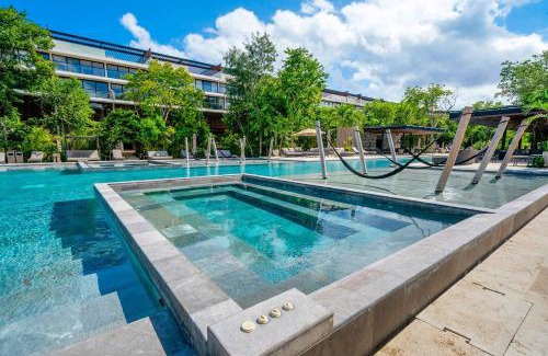 Playacar House | Luxury 3 Bedroom Condo - Infinity Pool - AWA Residences - Condo Anahuac 110