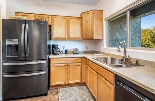 Town Center Condo | Luxury 3 Bedroom + Office/Den Condo Fountain Hills