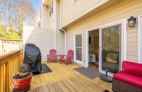 Hoover House | Luxury 3-bedroom townhome in delightful Vestavia Hills