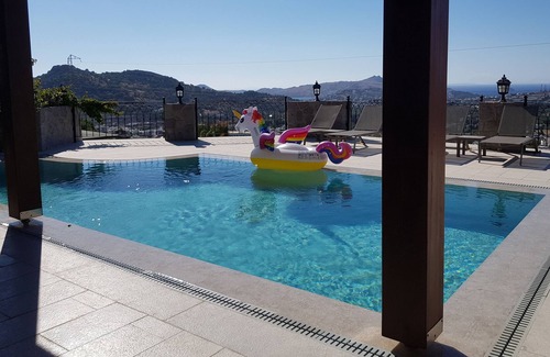 Dagbelen House | Luxury 3 BR Villa with a Private Pool in Yalıkavak