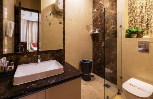Mohali Apartment | Luxury 3BHK Appartment With Fully equipped Kitchen and Balcony