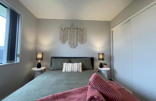 Lincoln House | Luxury 4 Bedroom Family Retreat