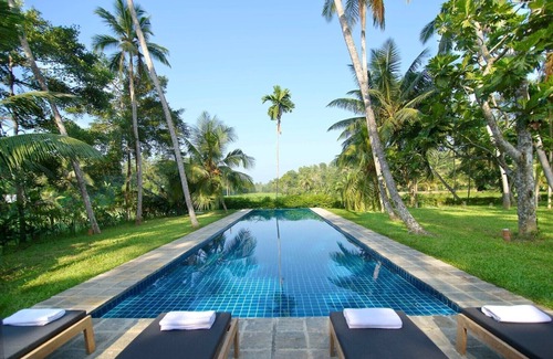 Imaduwa Villa | Luxury 4 bedroom villa with pool, near Galle Fort and Talpe Beach