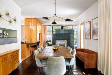 Germantown House | Luxury 4BR Retreat Near Downtown