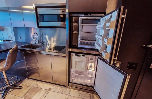 Las Vegas Apartment | Luxury 53rd Flr Condo Amazing Sunset View NO Resort Fee