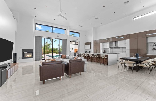 Shea North Estates House | Luxury 5BD Modern Scottsdale Villa