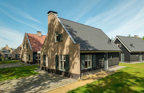 Kaatsheuvel House | Luxury 6-person vacation home in the holiday park Landal Kaatsheuvel