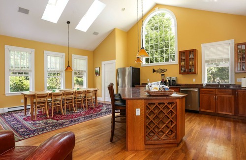 Orleans House | Luxury 7 BR, 4 BA w/Unique 60 ft Pool, .4 Miles to Beach