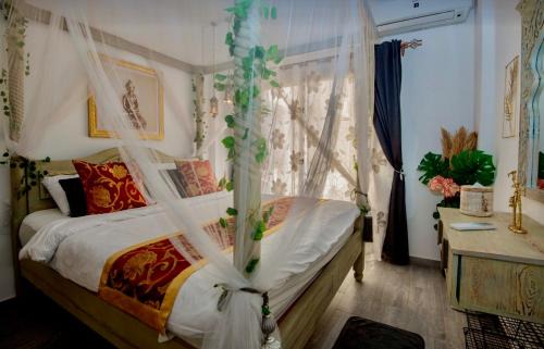 Al Ahyaa Apartment | Luxury 95m Penthouse - Boutique Resort & Wifi
