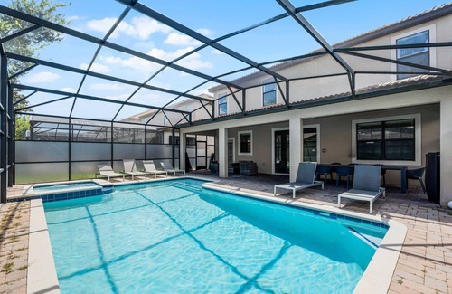 Davenport Villa | Luxury 9BR w/Arcade, Pool & Resort Waterpark – Near Disney