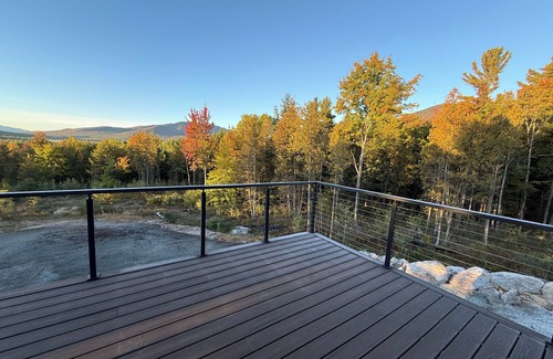 Wilmington House | Luxury Adirondack Retreat Near Whiteface Sleeps 14, Hot Tub, Fire Pit, Views