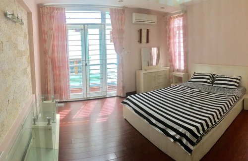 Ha Dong Villa | Luxury and Awesome lakeside's villa