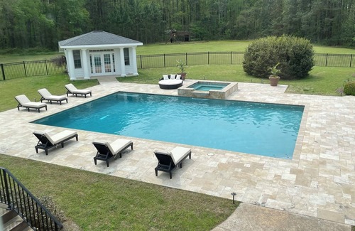Blands House | Luxury and Comfort at Realty Rhythm’s Exclusive 14-Bedroom Estate in Durham, NC