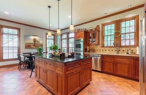 Midtown House | Luxury and Old World Charm in Historic Midtown