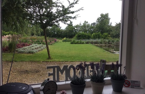 Koudekerke Apartment | Luxury and romantic cottage in the countryside just 2 km from the sea.