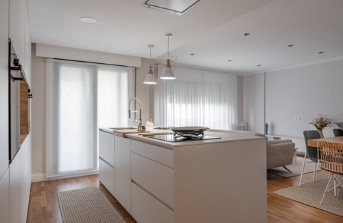 Vilagarcia de Arousa Condo | LUXURY APARTMENT IN THE CENTER OF THE CITY
