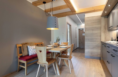 Haus im Ennstal Apartment | Luxury apartment with south-west facing balcony