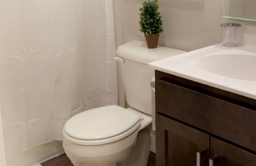 Conestee Apartment | Luxury apartment 10 mins from downtown free groceries