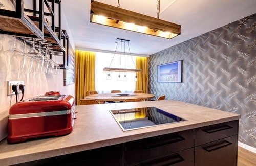Ruettenscheid Apartment | Luxury apartment, 140sqm, top location, two parking spaces