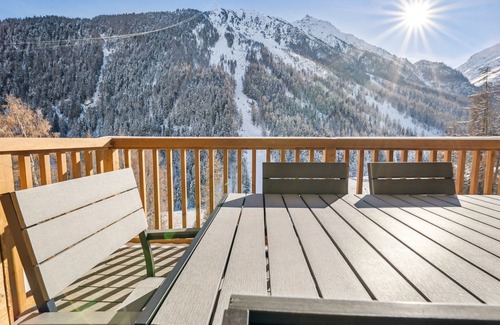Grimentz Apartment | Luxury Apartment, 2 Bedrooms Rahas B Grimentz - By Mrs Miggins