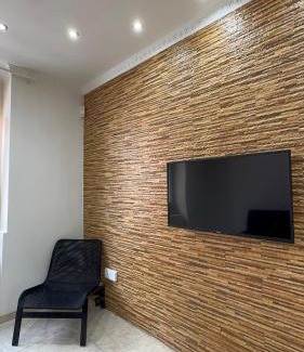 Laken Apartment | Luxury Apartment 2BR & Jacuzzi Near Expo 12 & ING Arena