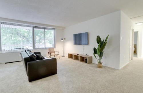 Aurora Highlands Apartment | Luxury apartment at Crystal City with Amazing Amenities