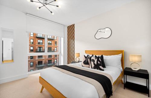 Birmingham Apartment | Luxury Apartment - Balcony - City Centre - Fast WiFi - Netflix 403D