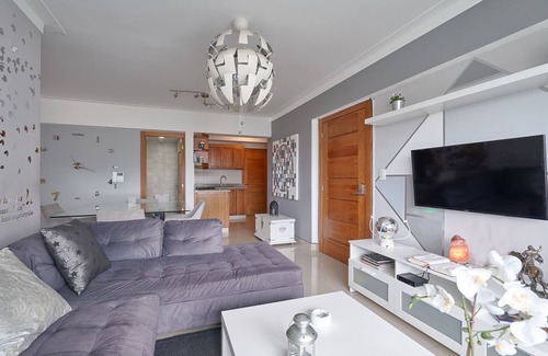 Bella Vista House | Luxury apartment, pool, 9 people, great location