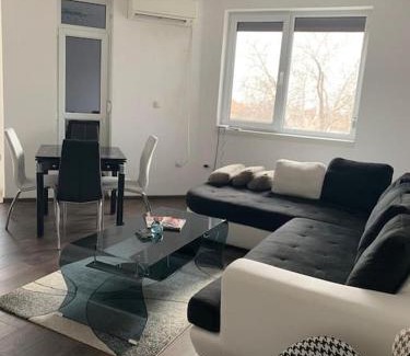 Sandanski Apartment | Luxury Apartment Eleni in centre of Sandanski